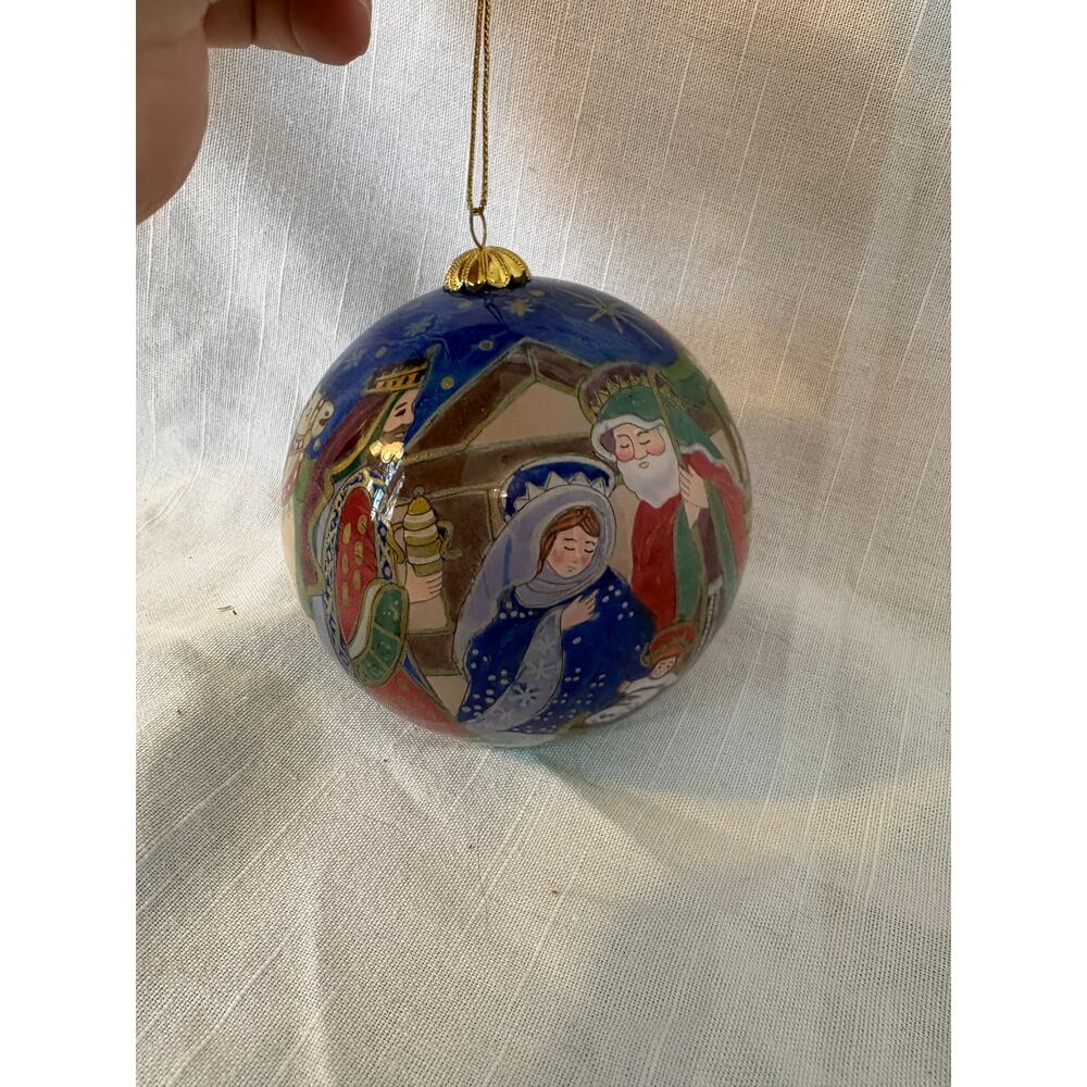 Christmas Ornament Reverse Hand Painted Glass 4 inch Ball (no box) Nativity EUC
